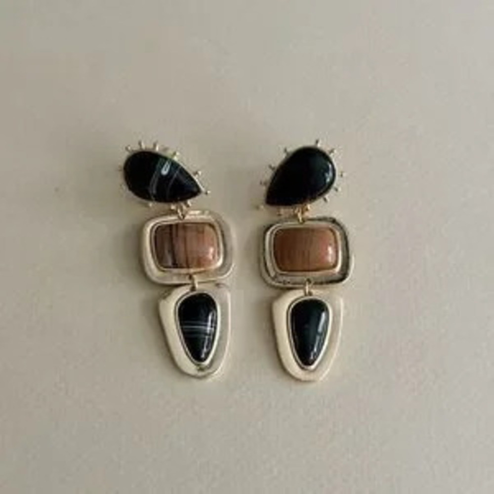 Stone Dangle Earrings?N1814